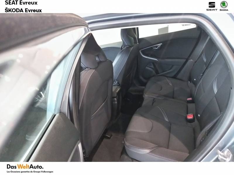 Volvo V40 D3 150 Momentum Geartronic A