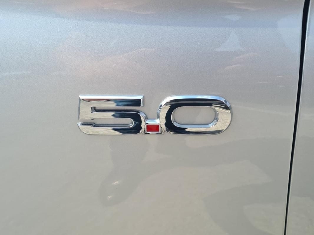 Ford Mustang 5.0 V8 421 CV GT